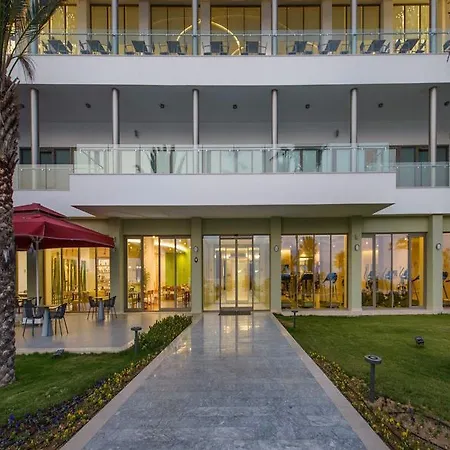 Hotel The Lifeco Well-being Detox Center