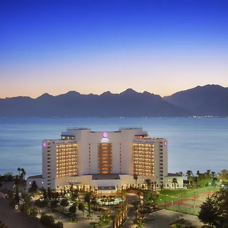Hotel The Lifeco Well-being Detox Center 3*